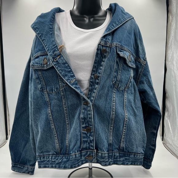 Wild Fable Womens Oversized Hooded Denim Jacket Medium Wash Blue Cotton M New - Picture 9 of 9